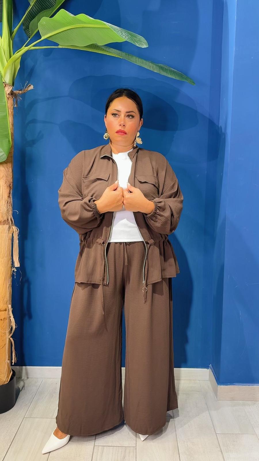 TUTA ELEGANT CURVY