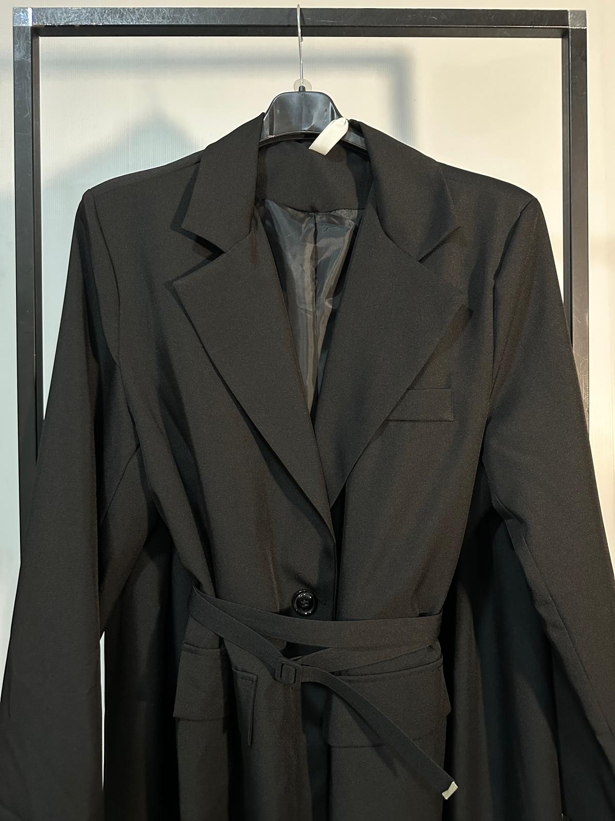 TAILLEUR CURVY CON CINTURINA 8498