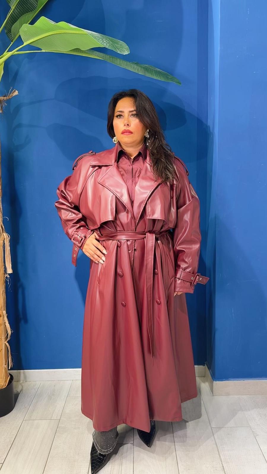 TRENCH IN ECOPELLE LUNGO CURVY