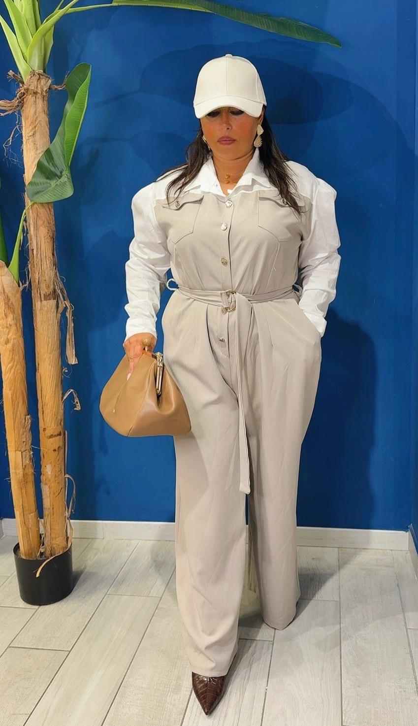 TUTONE ANGY CURVY