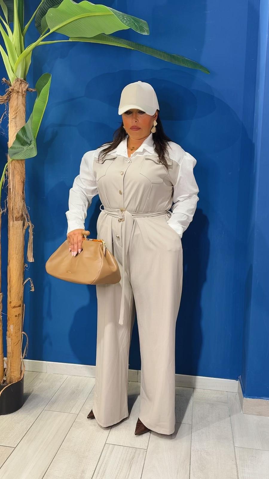 TUTONE ANGY CURVY
