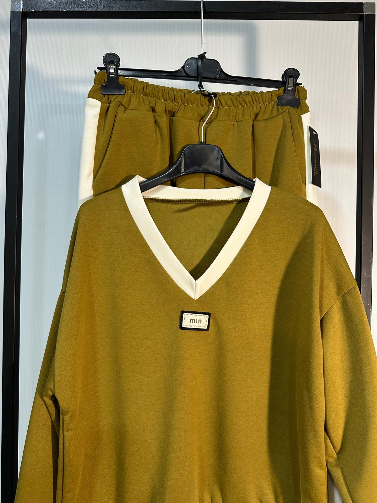 TUTA MIN CON SCOLLO A V SLIM E CURVY