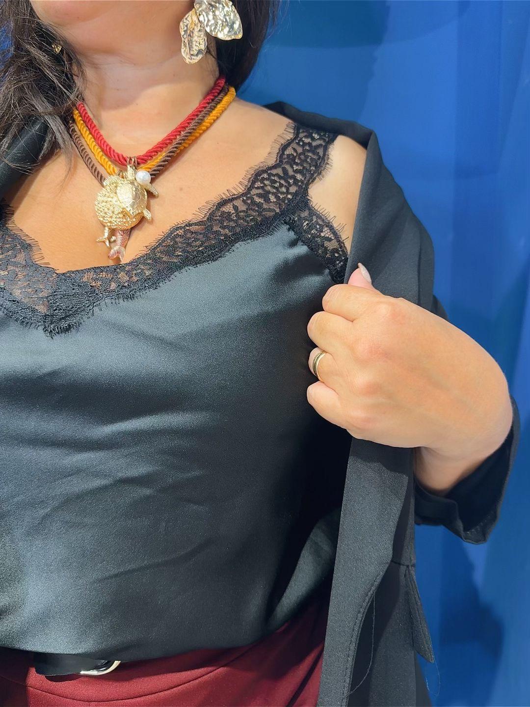 CANOTTA CON MERLETTO CURVY