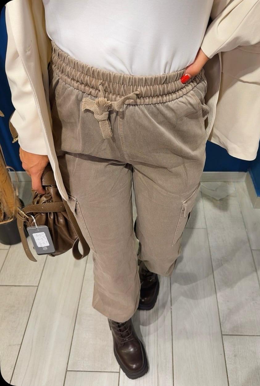 PANTALONE CARGO CON MOLLA 9968