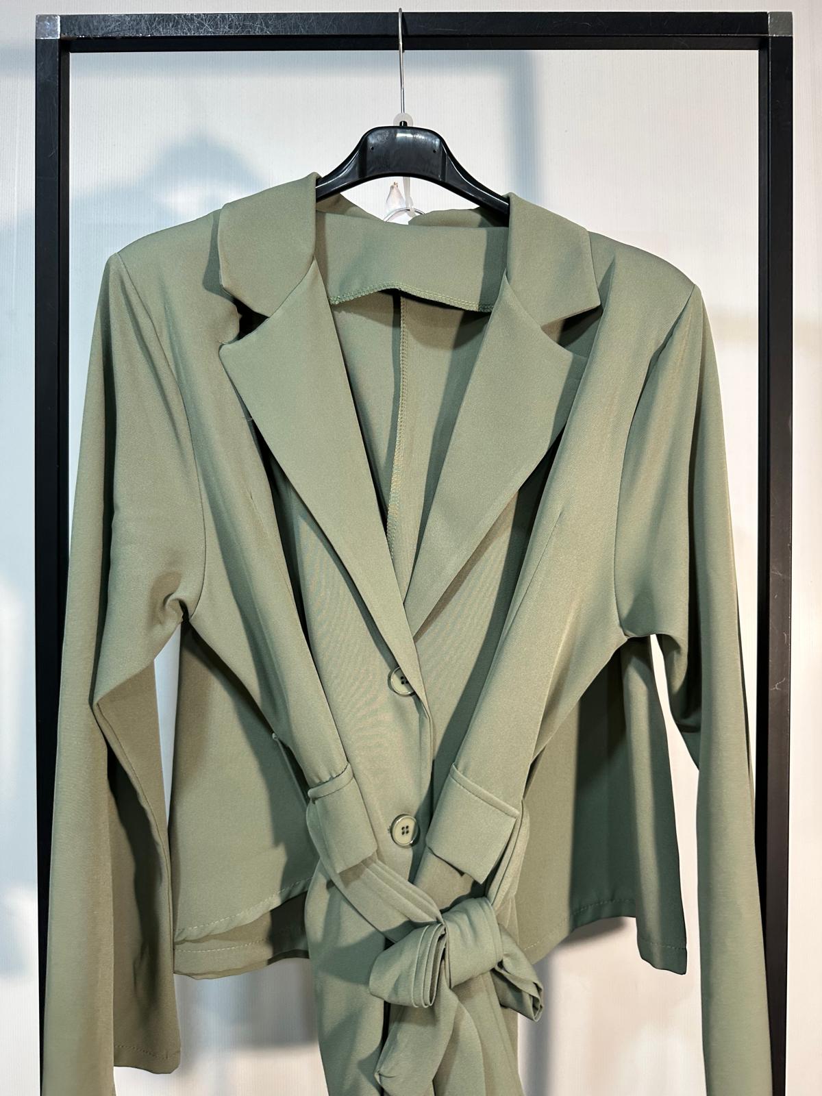 TAILLEUR CON BERMUDA JAD CURVY 7188