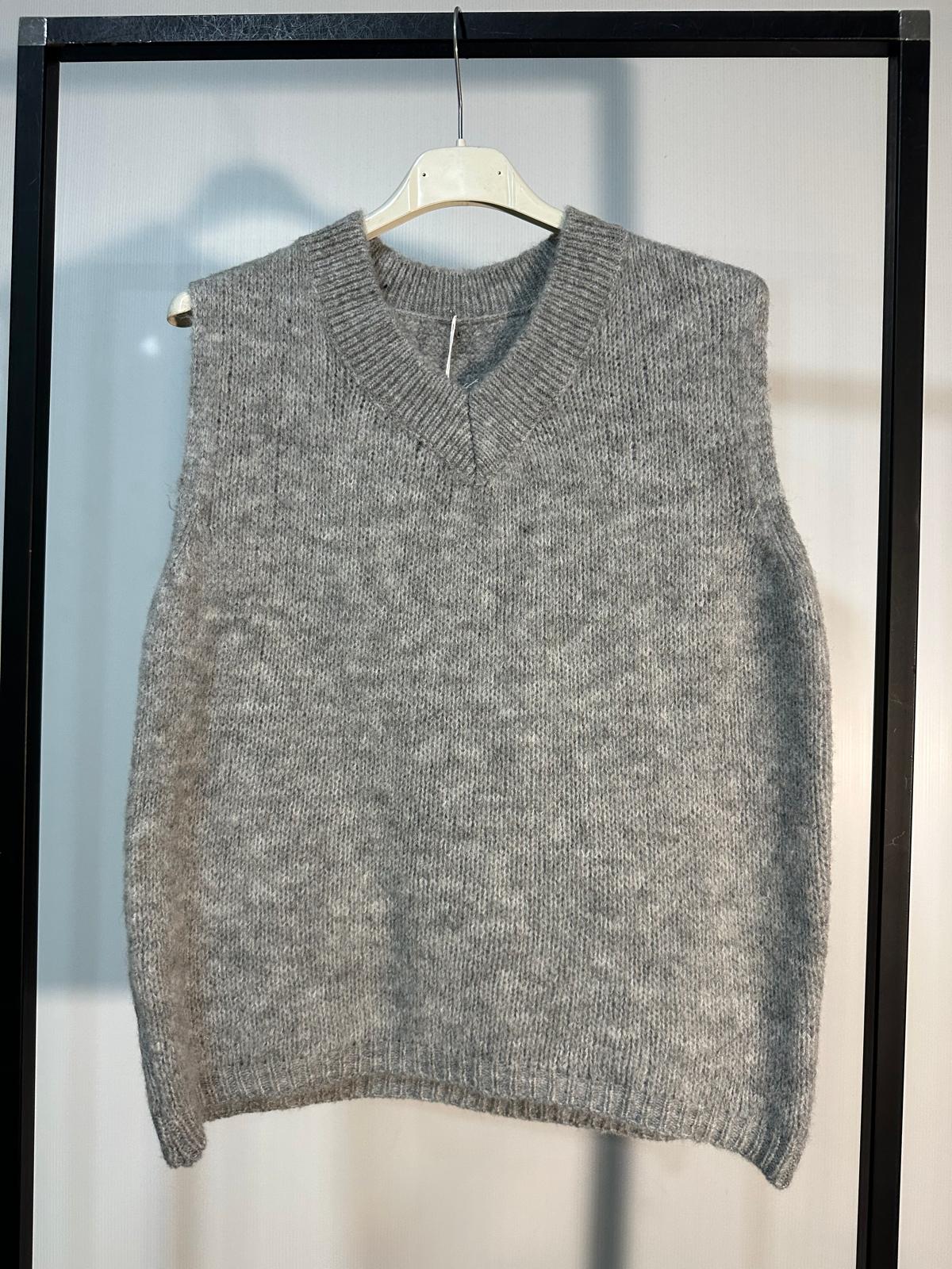 GILET IN LANA RASATA